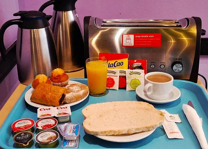 La Flor De Al-AndalusHostal