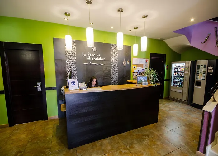 La Flor De Al-AndalusHostal